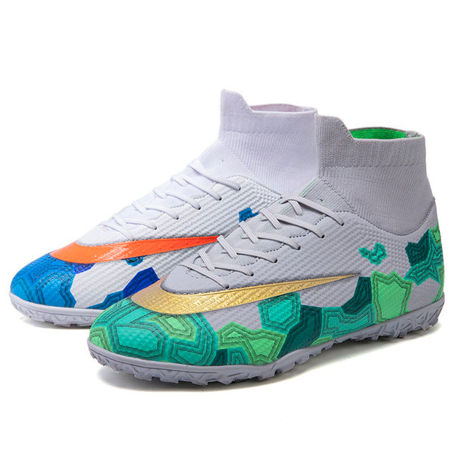 Men's Outdoor Sports Soccer Shoes in Microfiber Material