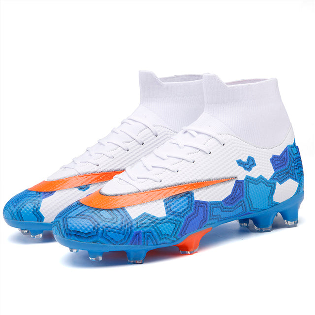 Men's Outdoor Sports Soccer Shoes in Microfiber Material