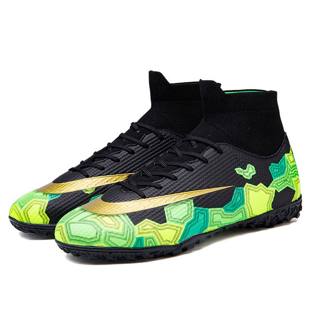 Men's Outdoor Sports Soccer Shoes in Microfiber Material